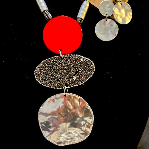 Jewelry - Beautiful Christmas fashion necklace